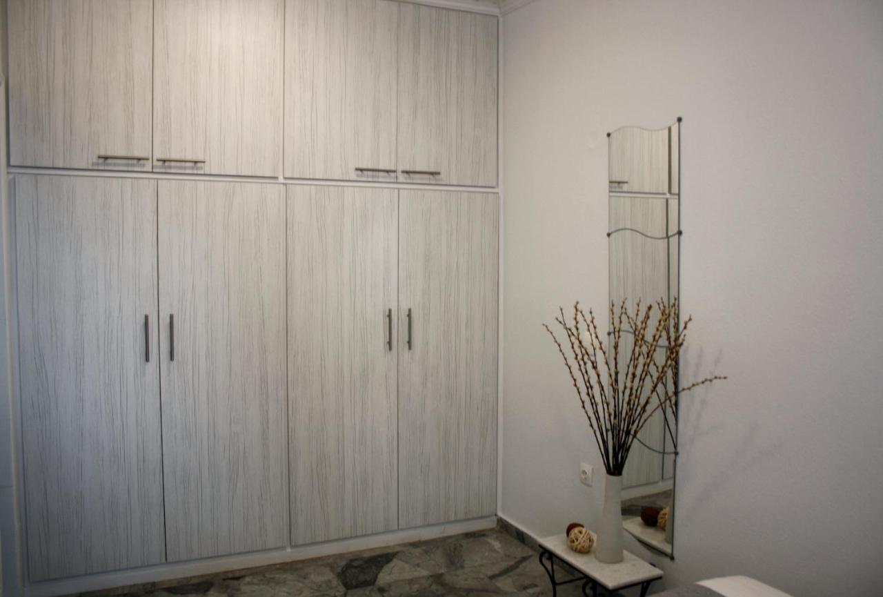Beachfront Garden Apartment- Atlas Complex Loutraki  Ngoại thất bức ảnh